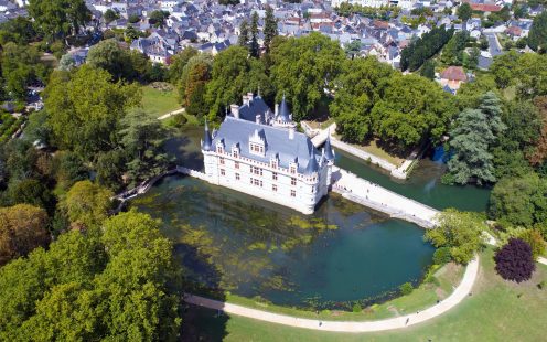 Azay-le-Rideau from above | Pipelife