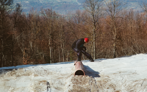 Supporting Freestyle Snowboarders