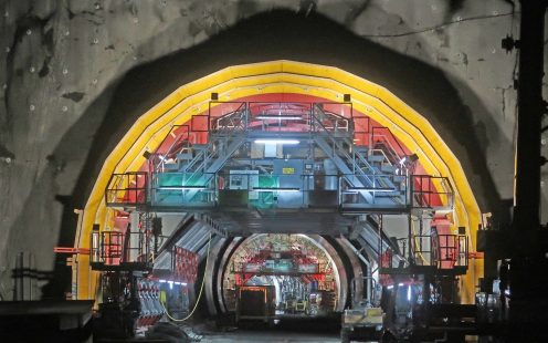 Construction works at the Strømsåsen tunnel at night | Pipelife