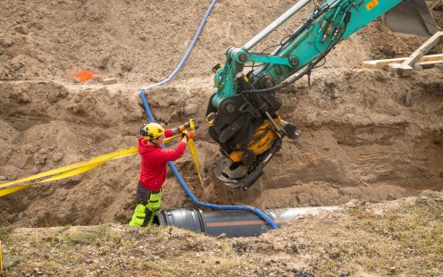 Pipelife Finland supplied a comprehensive range of products for the project, including 24-meter-long HDPE pressure pipes, connectors, valves and fittings. In total, a 1,160-meter section of the outdated sewer was successfully rehabilitated in 2022.